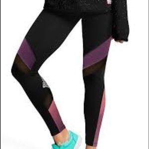 PINK Ultimate Leggings 💗